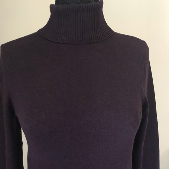 GAP Turtle Neck Bundle - Picture 5 of 8